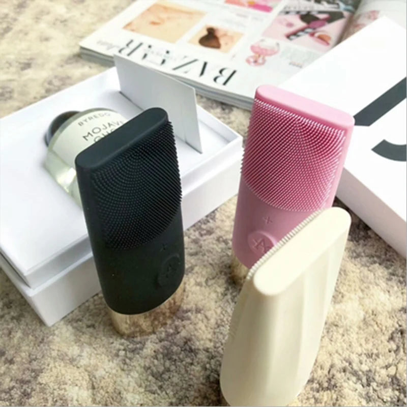 Electric Silicone Facial Brush Cleansing Machine